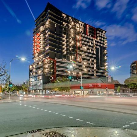 Rnr Serviced Apartments Adelaide - Grote St. ภายนอก รูปภาพ