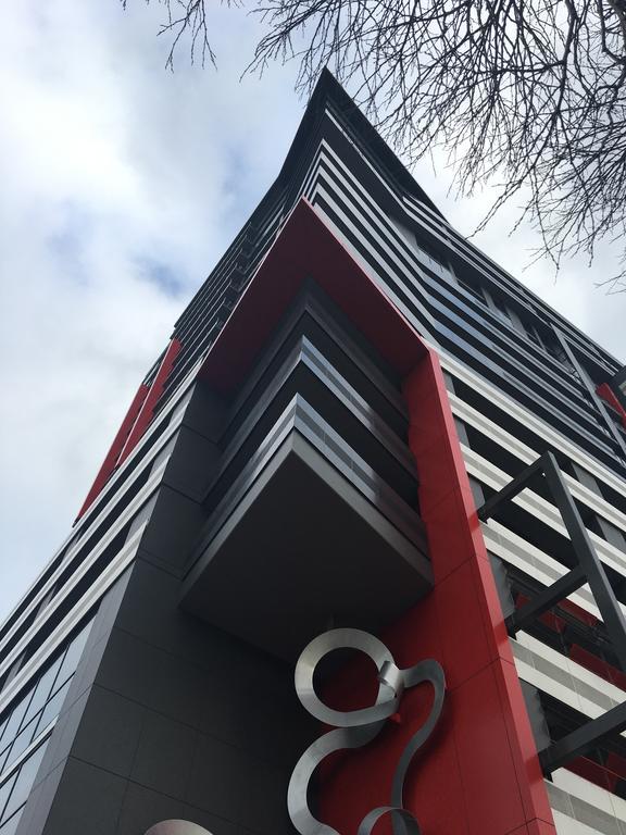 Rnr Serviced Apartments Adelaide - Grote St. ภายนอก รูปภาพ