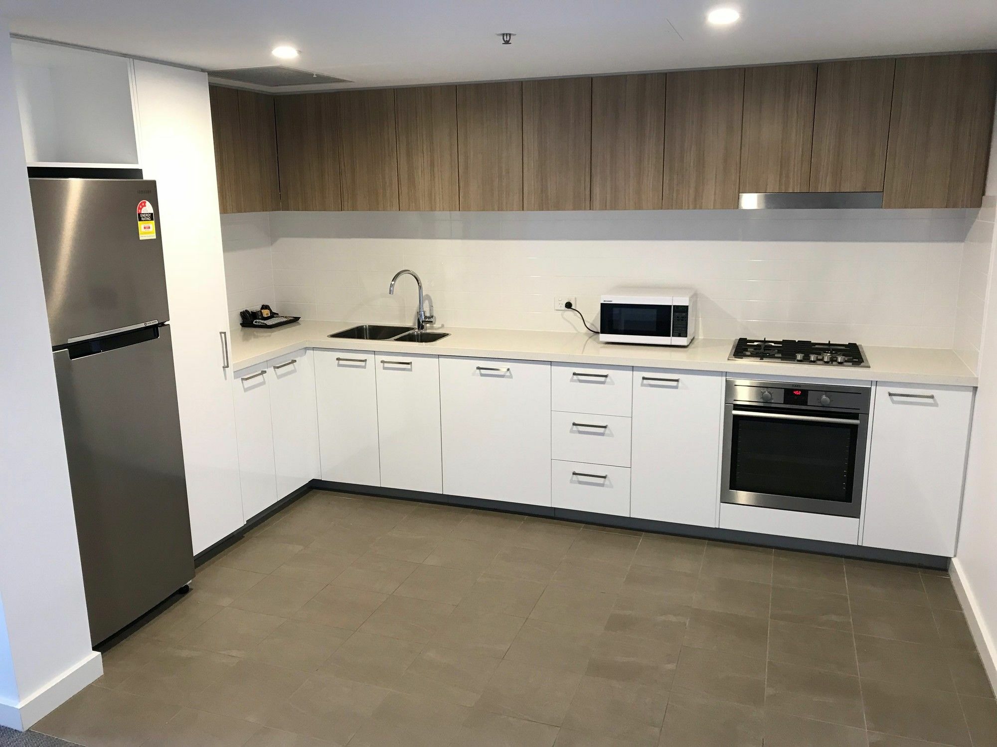 Rnr Serviced Apartments Adelaide - Grote St. ภายนอก รูปภาพ